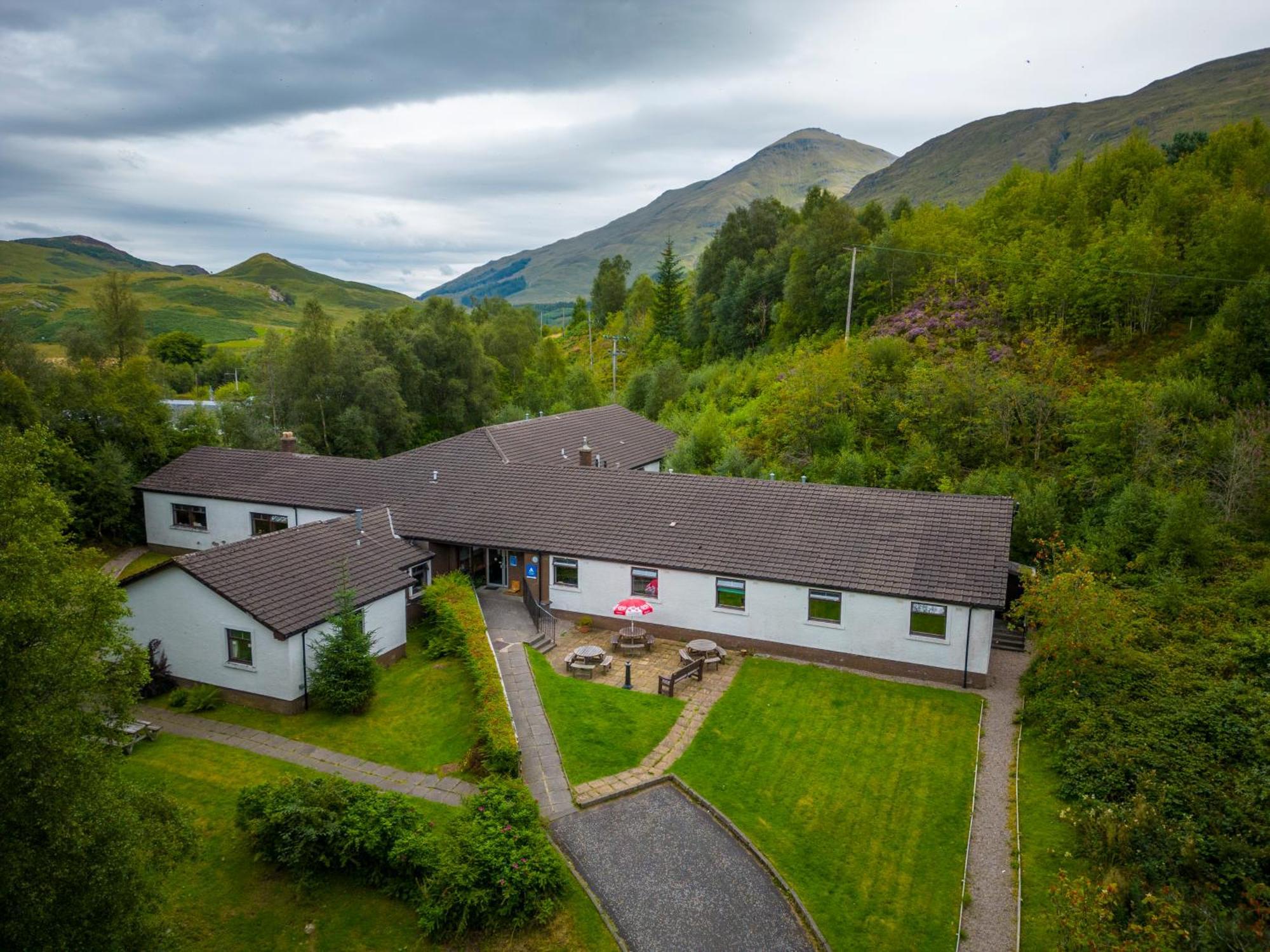 Crianlarich Youth Hostel Exteriör bild